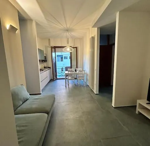 Blue My House * Pesaro